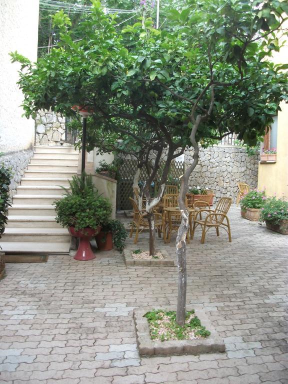 بالينورو Residence Hotel Eden المظهر الخارجي الصورة