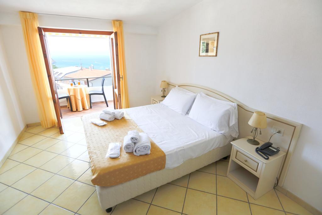 بالينورو Residence Hotel Eden المظهر الخارجي الصورة