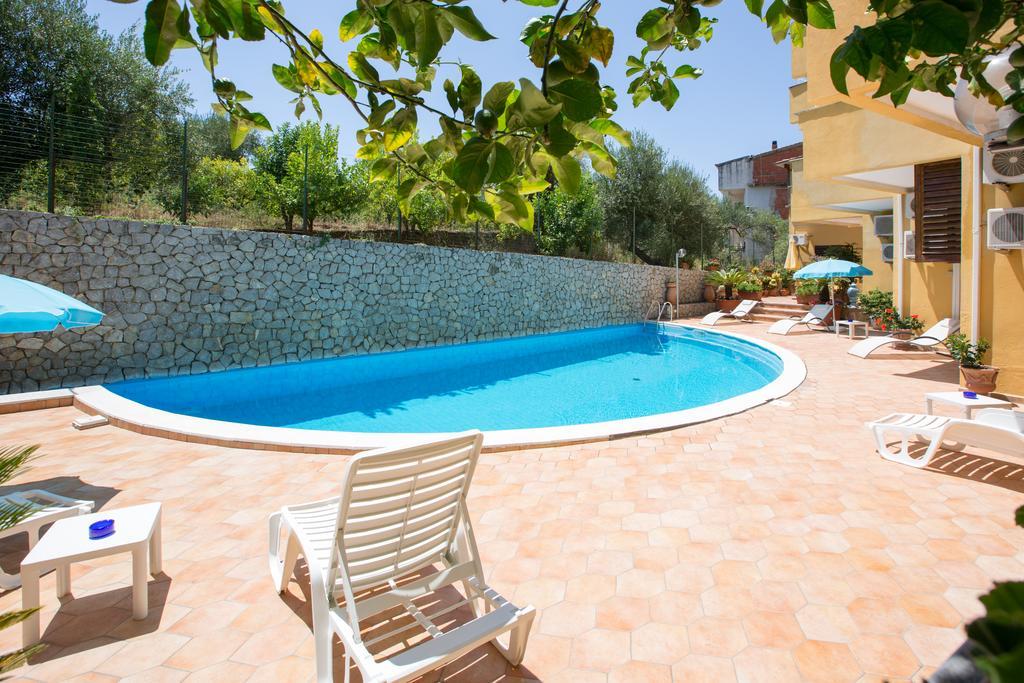 بالينورو Residence Hotel Eden المظهر الخارجي الصورة